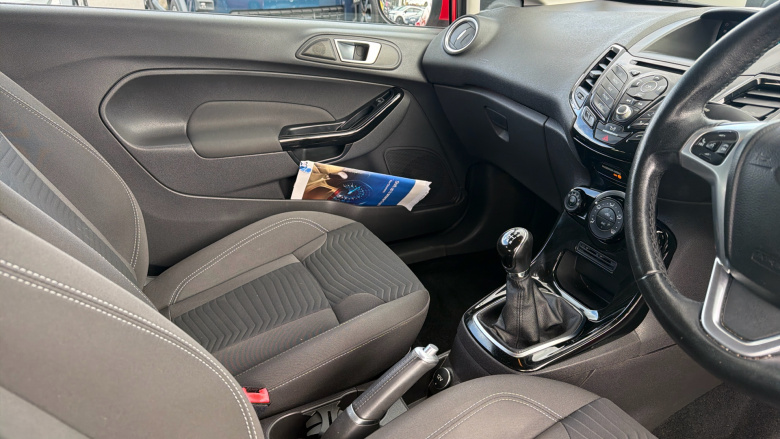 Ford Fiesta 1.25 82 Zetec 3dr Petrol Hatchback